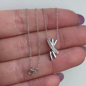 10k White Gold Dainty Diamond Overlapping Ribbon Necklace